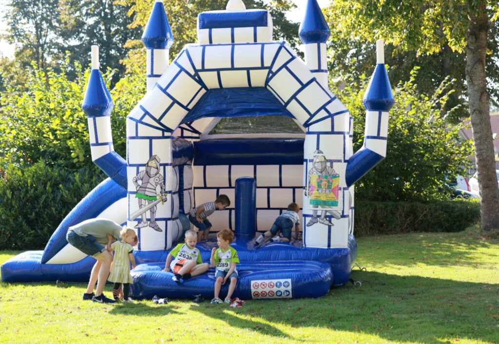 Springkasteel op Kidsplein